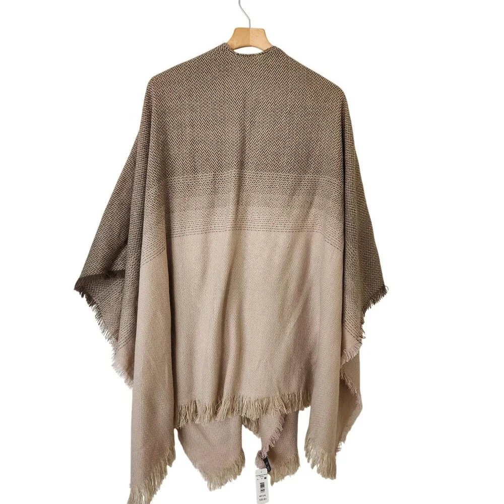 Massini Ombre Ruana One Size Beige Taupe Wrap Shawl Fall Winter Boho Prairie - Picture 3 of 11